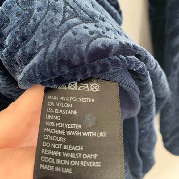 Ècote Velvet Romper Urban Outfitters - Picture 7 of 8